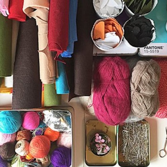 Handmade Womens Kids Knit Beige Fingerless LEOPARD PRINT HEART GLOVES - Picture 4 of 6